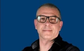 Fabriano - Ubriaco entra in una scuola: polemiche su sicurezza e mozione di Fdi